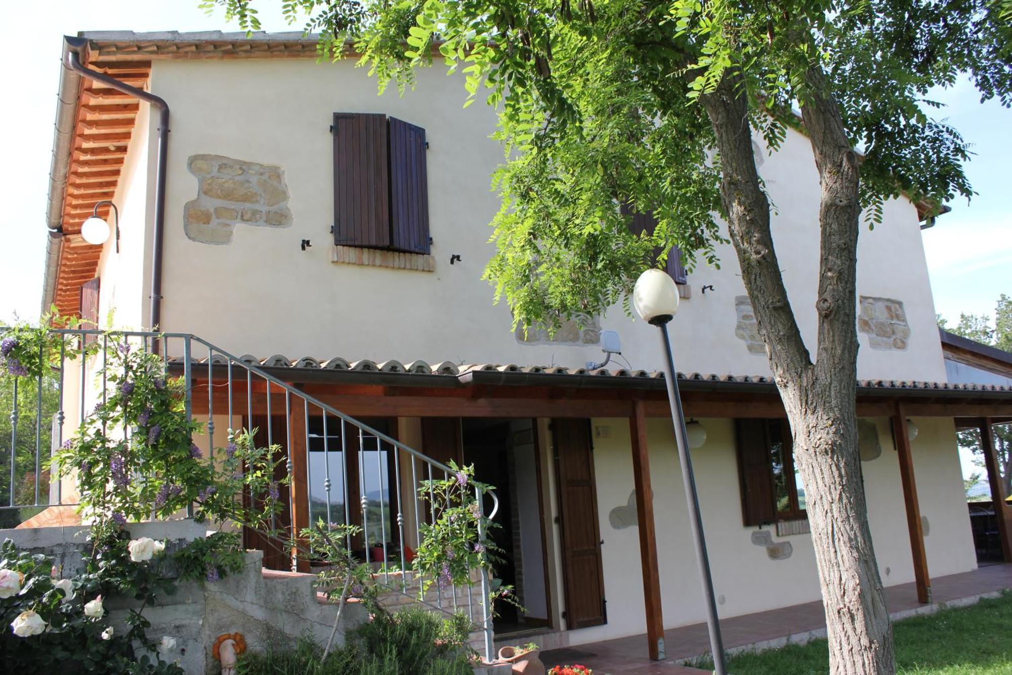 Agriturismo La Valle Del Vento אורבינו מראה חיצוני תמונה